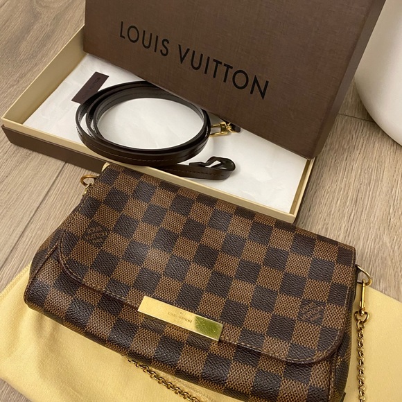 SOLD on EMT Louis Vuitton Favorite PM - Picture 2 of 10